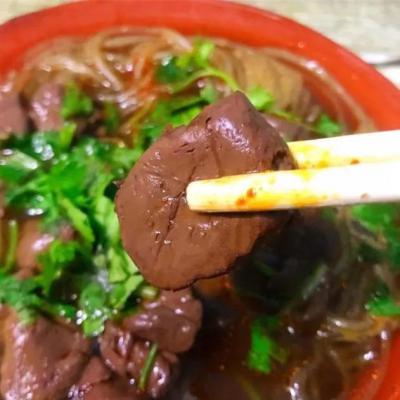 鴨血粉絲技術(shù)培訓(xùn)學(xué)校哪里好？湯料制作技巧